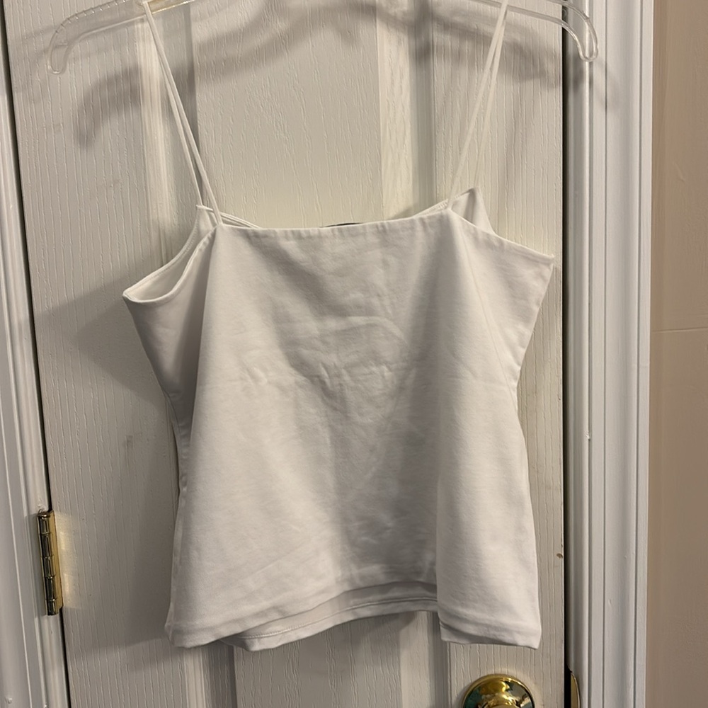 Set of 2 Vince Elegant Black Spaghetti Strap tanks black /white size large - Picture 8 of 8